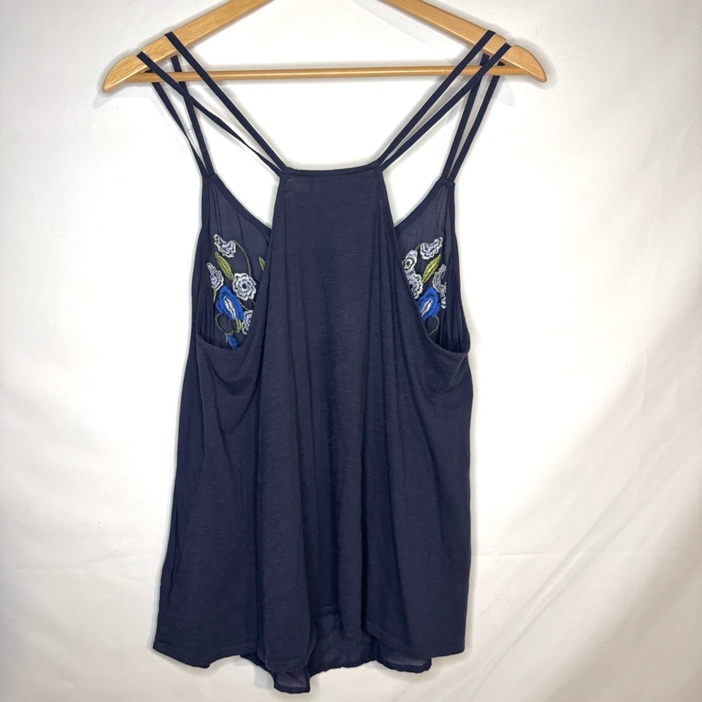 Akemi+Kin Anthropologie Navy Blue Floral Embroidered Tank Top Size Medium - Picture 9 of 10